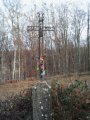 Entre GRAISSAC et le moulin d'AVAL (D70). Les bouts de bras et leurs formes font trangement penser  des doigts de mains?