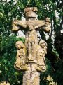 On distingue trs nettement le Christ et les 2 anges ou les 2 plerins? voir aussi le recto photo c186.
Photo d'Aline CHARLES.