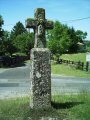 A ANGLARES, au croisement de la route de LAGUIOLE et CASSUEJOULS.